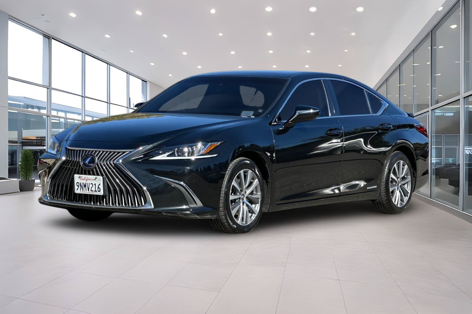2021 Lexus ES 300h LCPO Competitive+