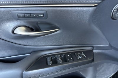 2021 Lexus ES 300h