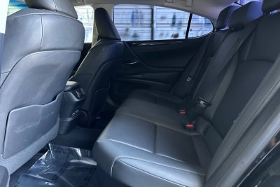 2021 Lexus ES 300h