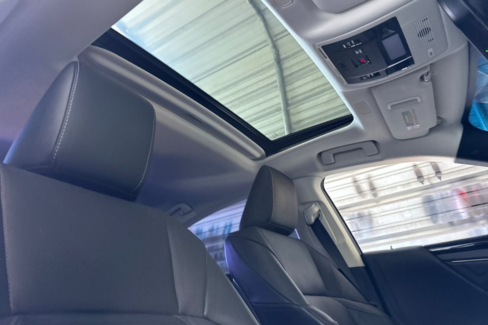2021 Lexus ES 300h
