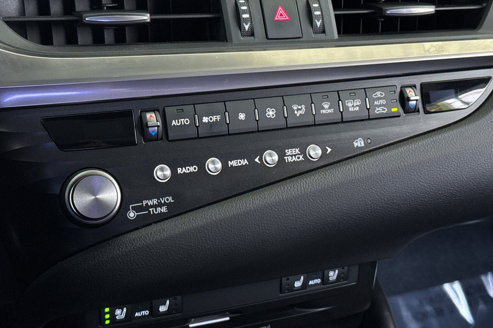 2021 Lexus ES 300h