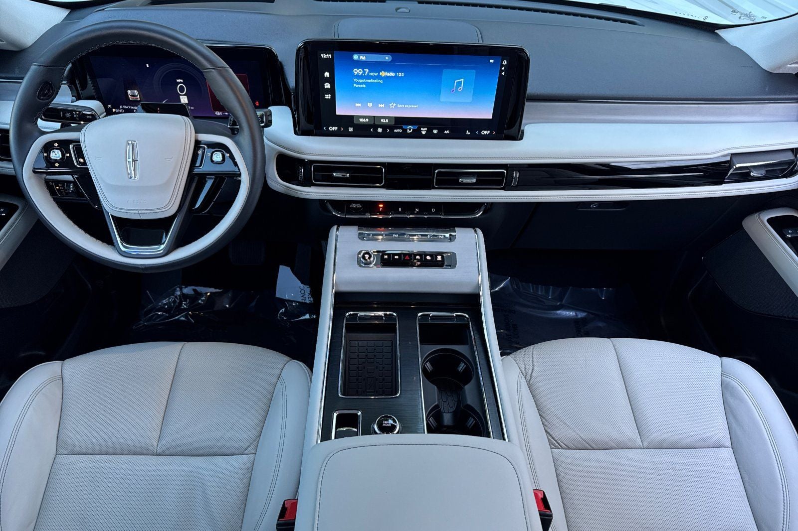 2025 Lincoln Aviator Reserve Equipment Group 200A