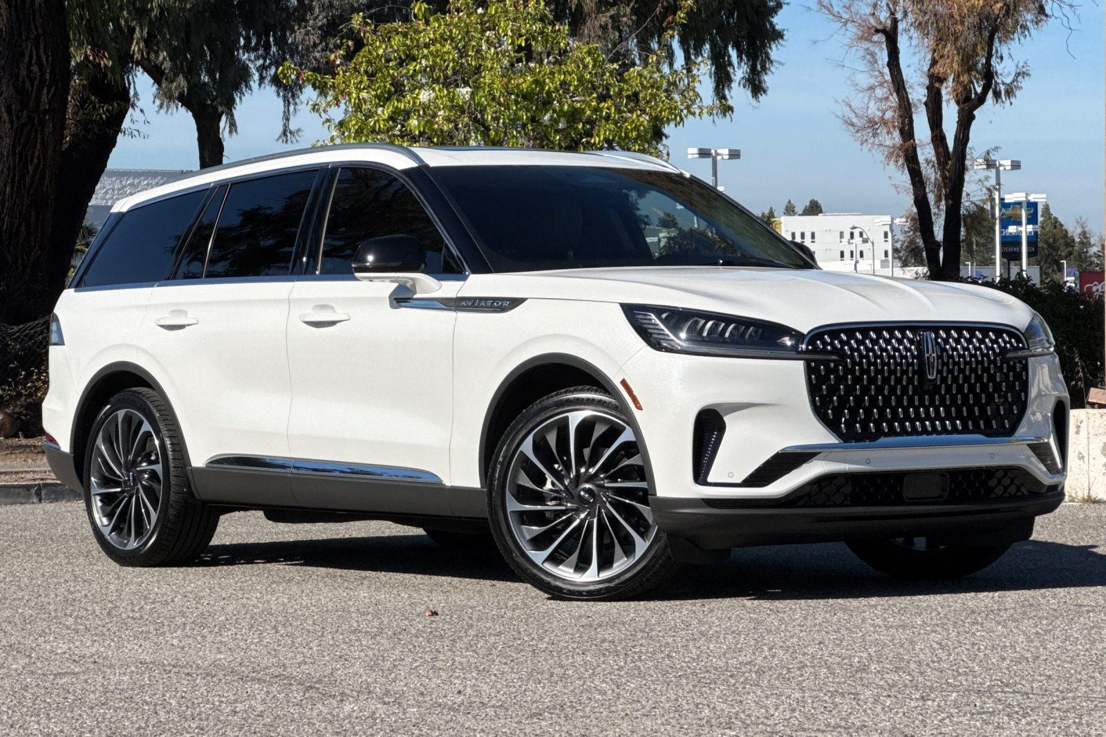 2025 Lincoln Aviator Reserve Equipment Group 200A
