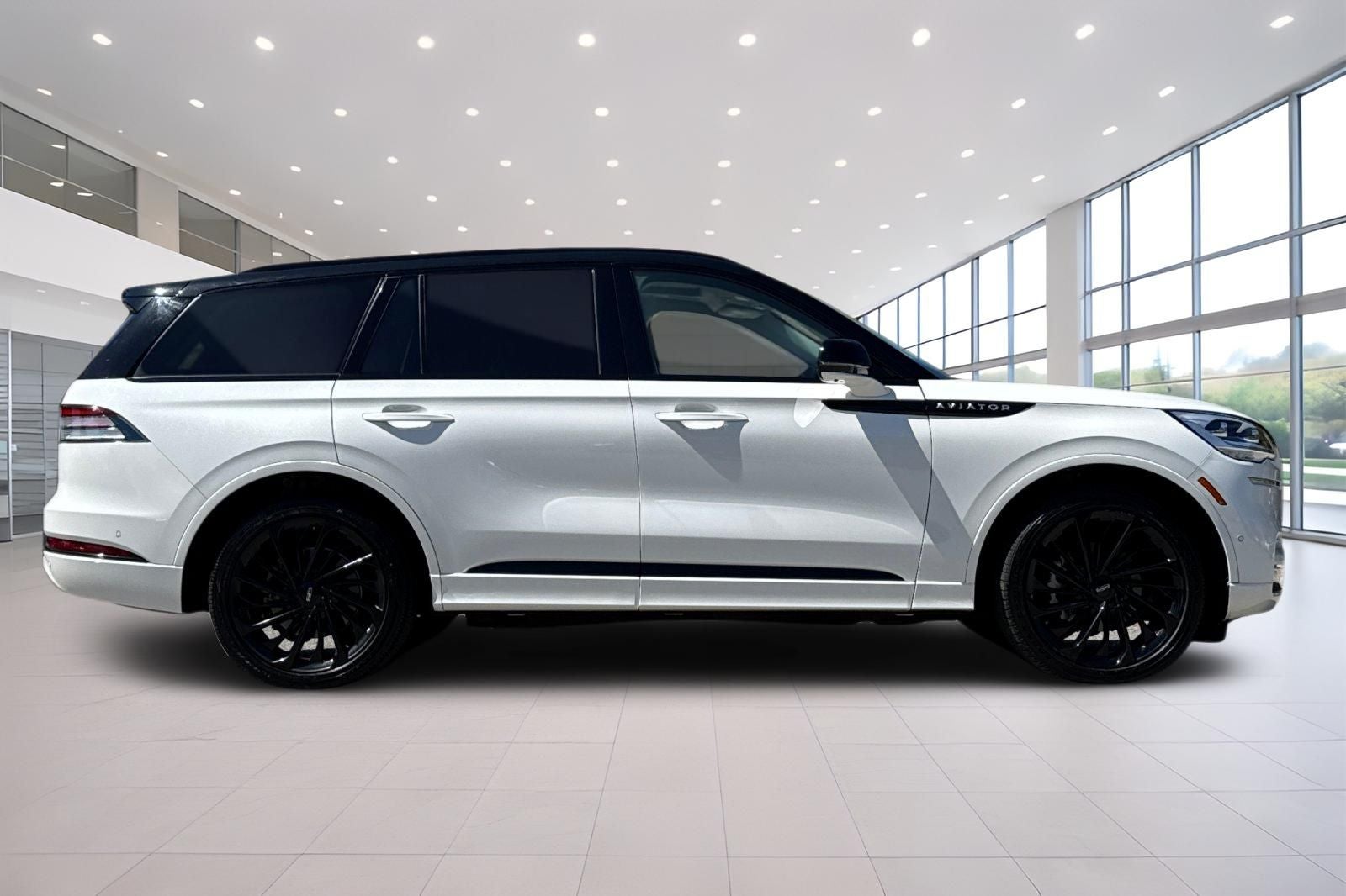 2023 Lincoln Aviator Black Label Premium