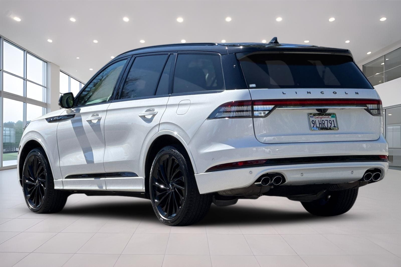 2023 Lincoln Aviator Black Label Premium