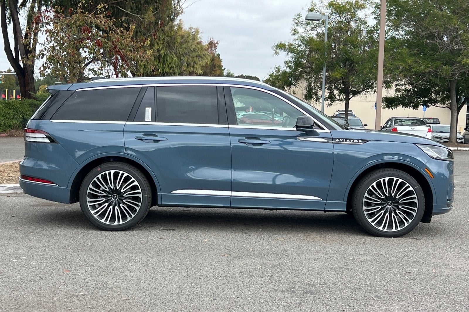 2025 Lincoln Aviator Black Label