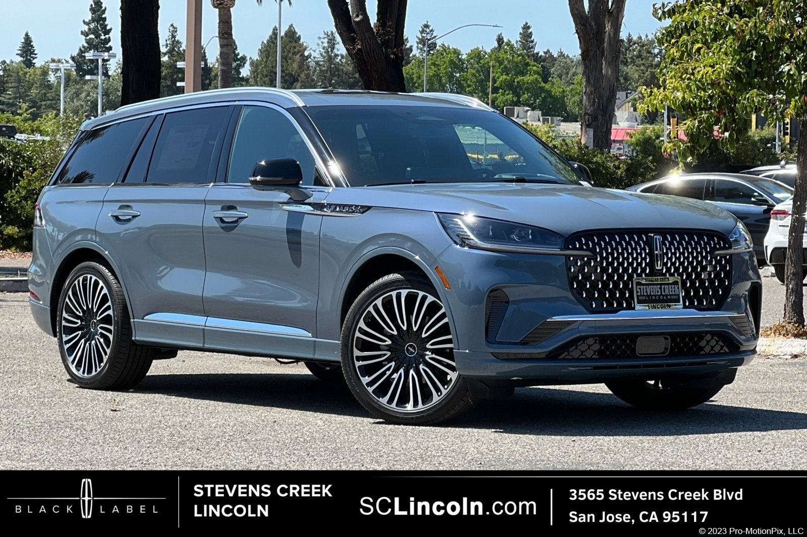 2025 Lincoln Aviator Black Label