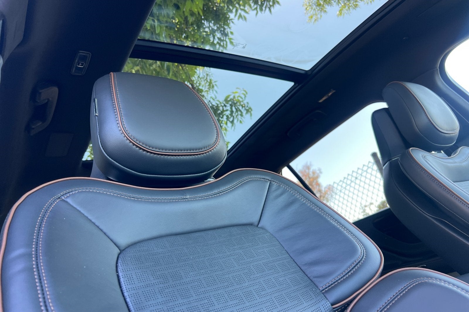 2025 Lincoln Aviator Black Label