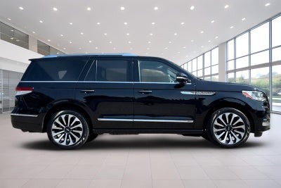 2023 Lincoln Navigator Reserve Equipment Group 201A Reserve I