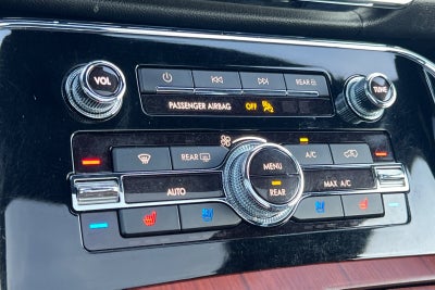 2023 Lincoln Navigator Reserve Equipment Group 201A Reserve I