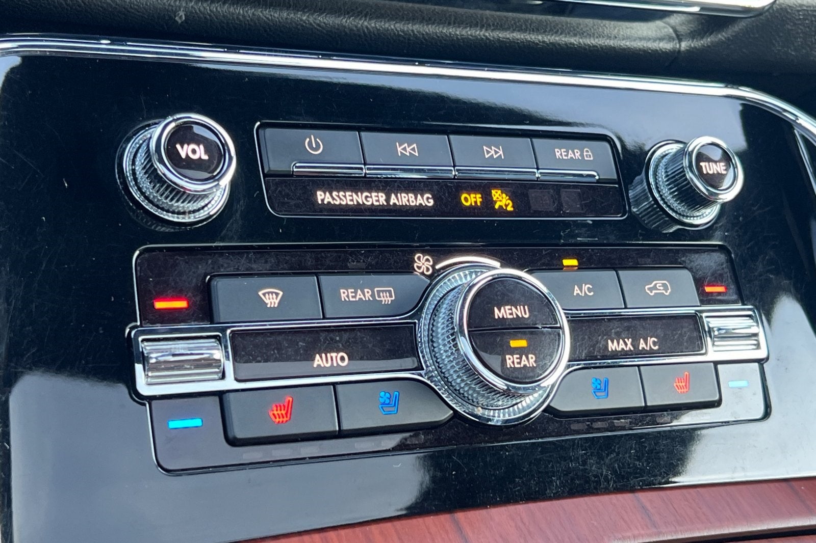 2023 Lincoln Navigator Reserve Equipment Group 201A Reserve I