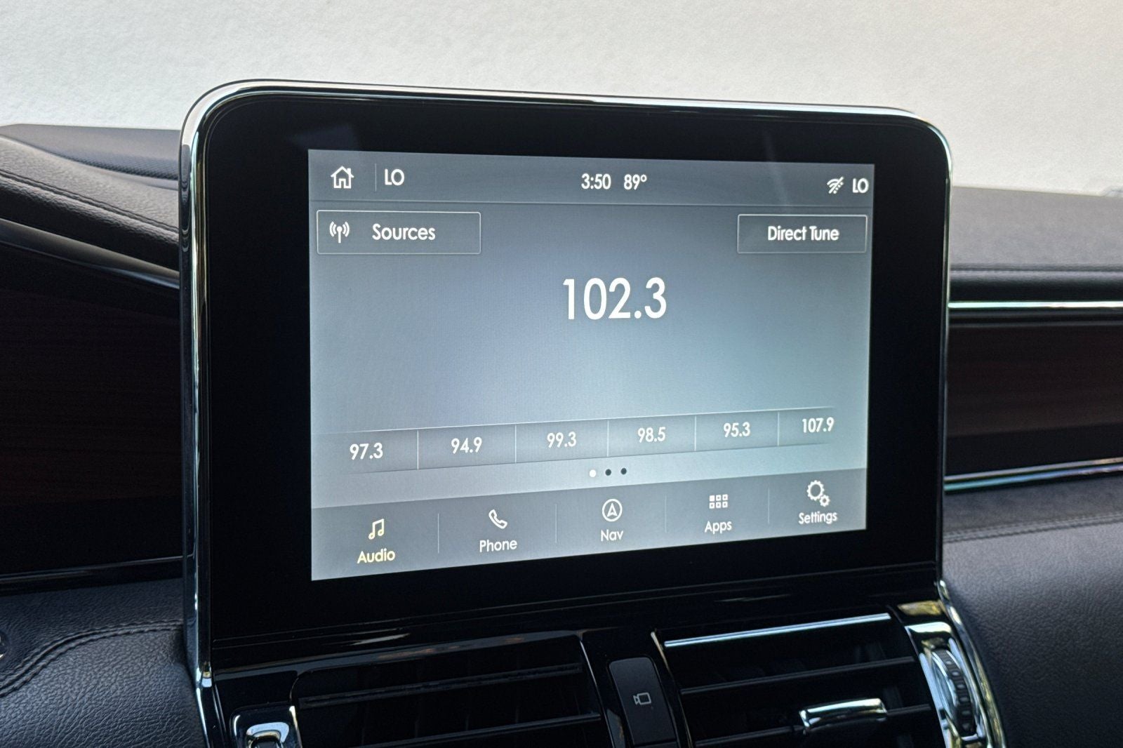 2021 Lincoln Navigator Reserve Equipment Group 208A