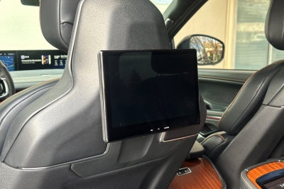 2025 Lincoln Navigator Black Label Equipment Group 800A Black Label