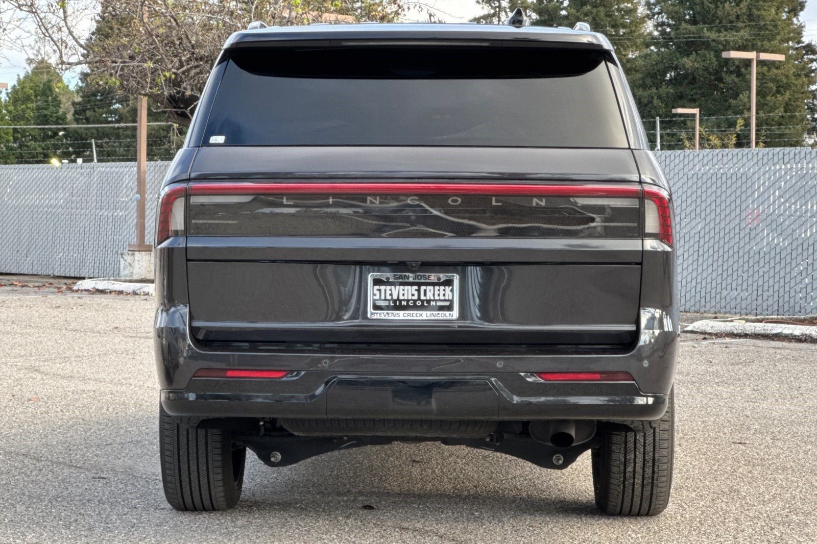 2025 Lincoln Navigator Black Label Equipment Group 800A Black Label