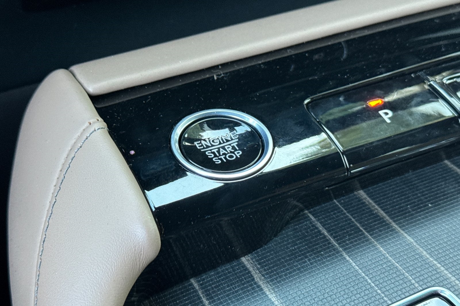 2025 Lincoln Navigator Black Label