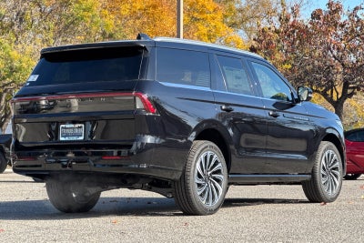 2025 Lincoln Navigator Black Label