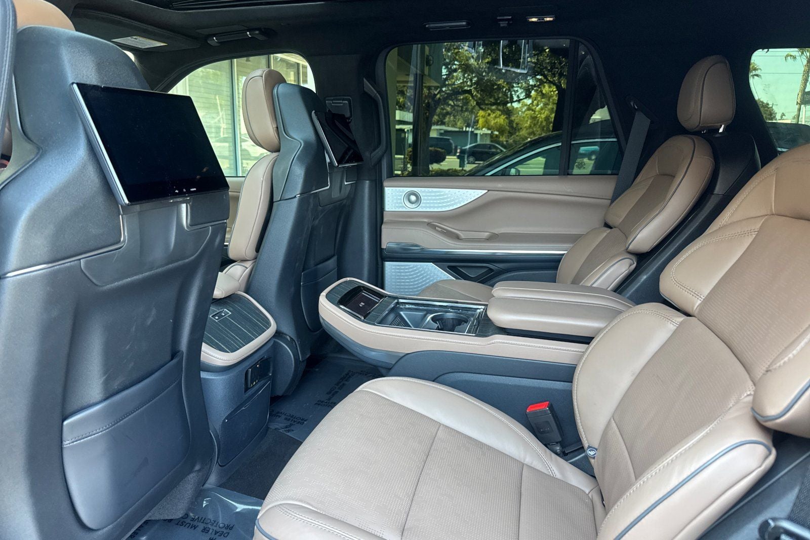 2025 Lincoln Navigator Black Label