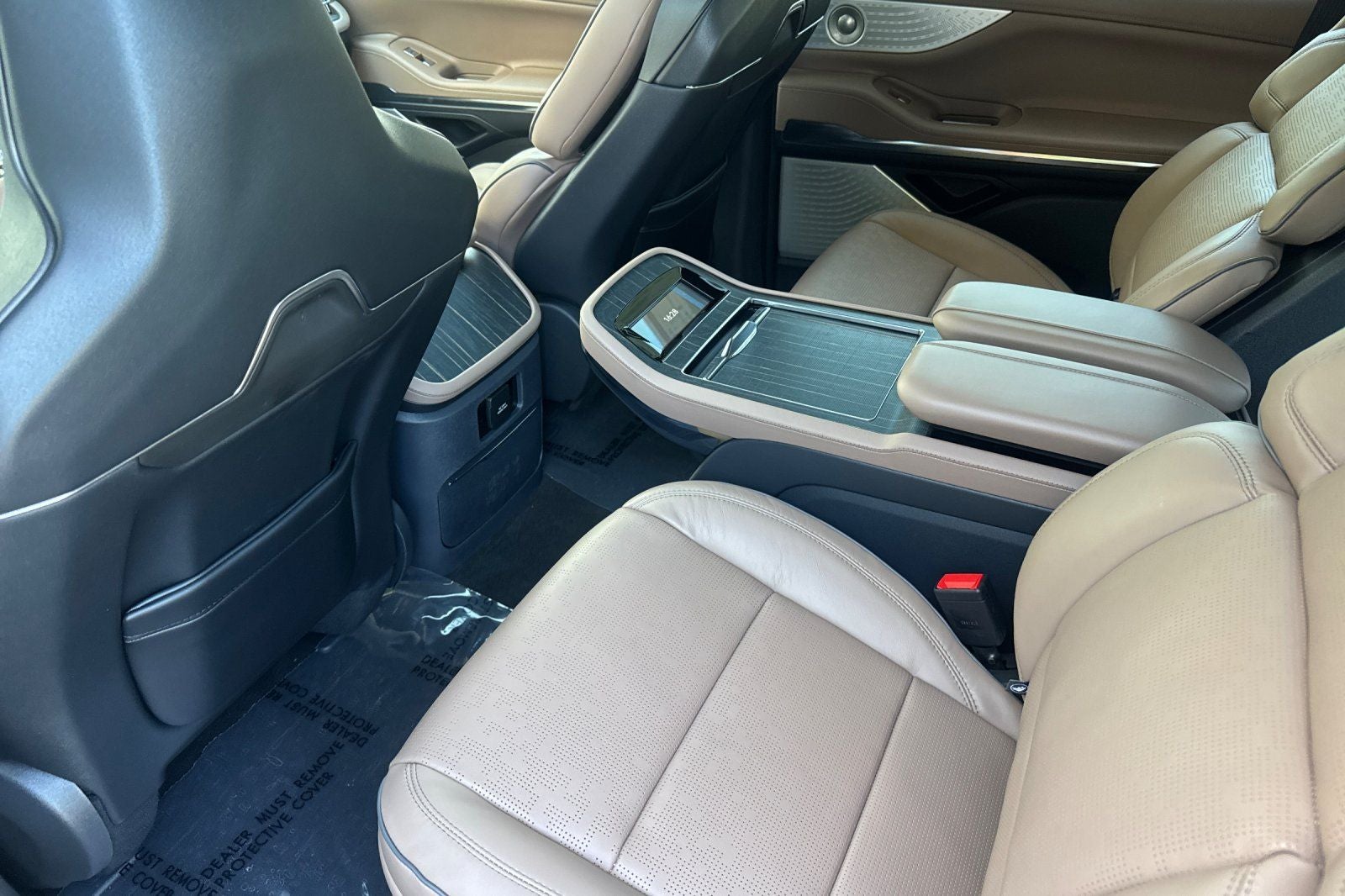 2027 Lincoln Navigator Black Label