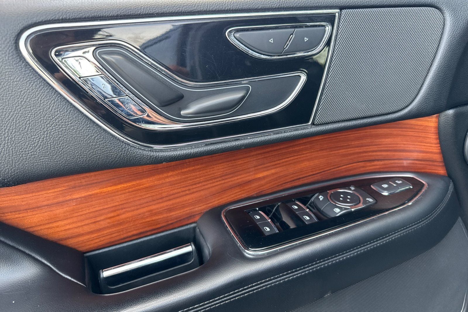 2019 Lincoln Navigator L Select