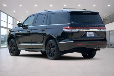 2023 Lincoln Navigator L Reserve