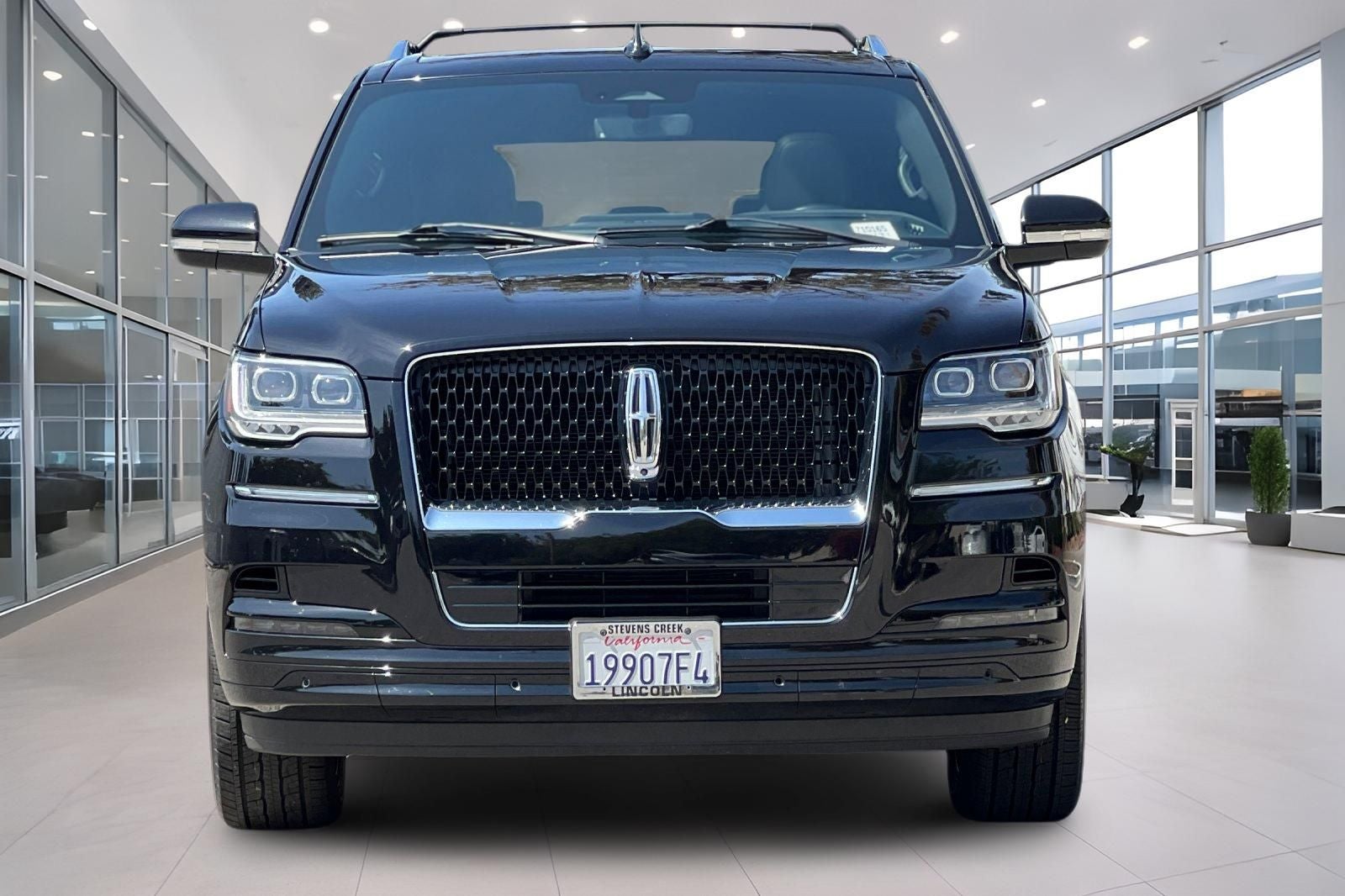 2023 Lincoln Navigator L Reserve