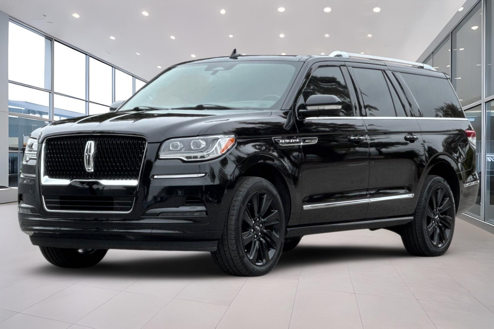 2023 Lincoln Navigator L Reserve Equipment Group 201A Reserve I
