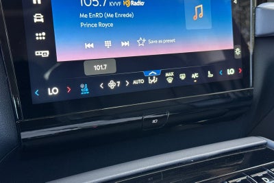 2025 Lincoln Navigator L Reserve