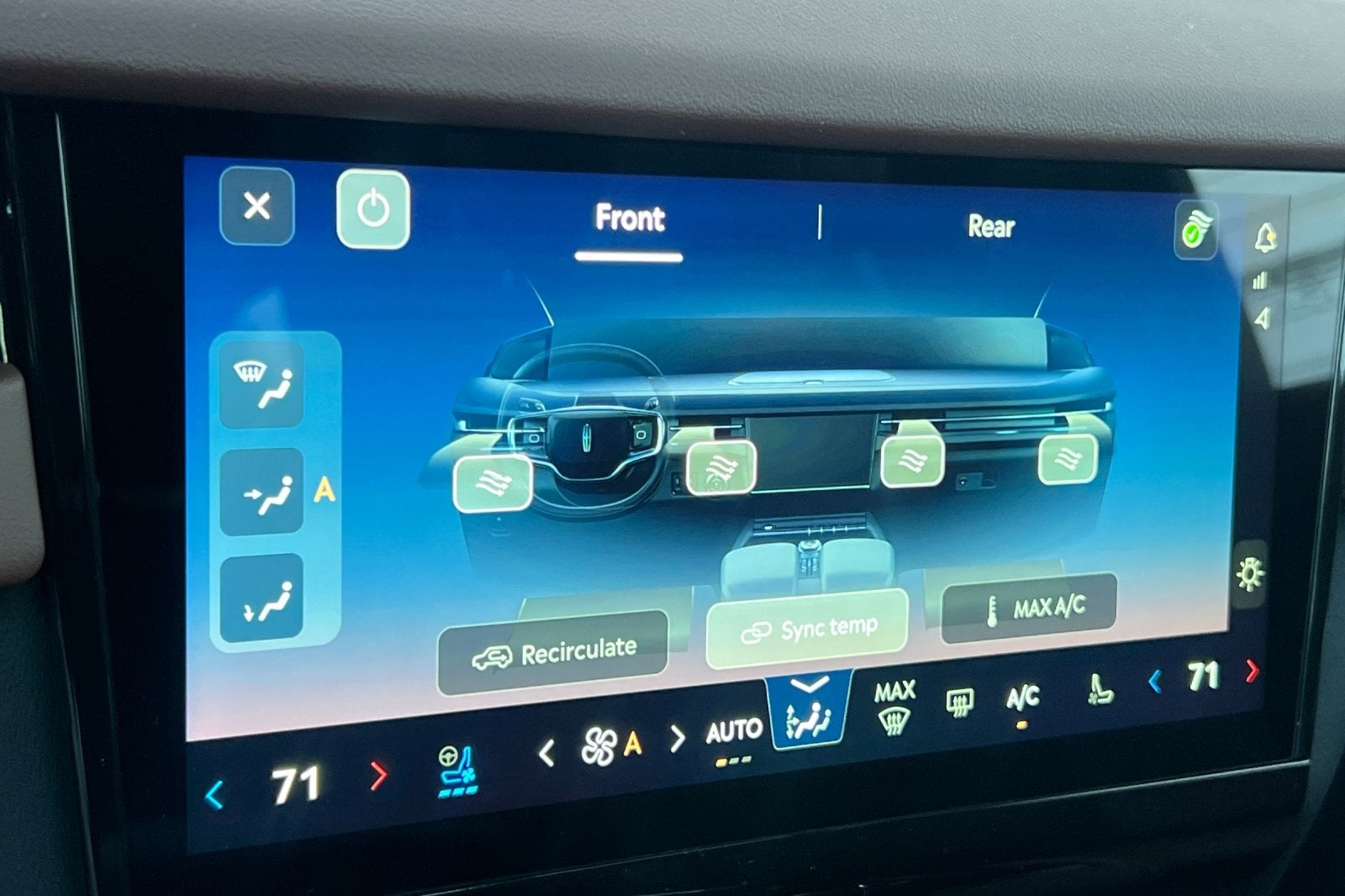 2026 Lincoln Navigator L Reserve