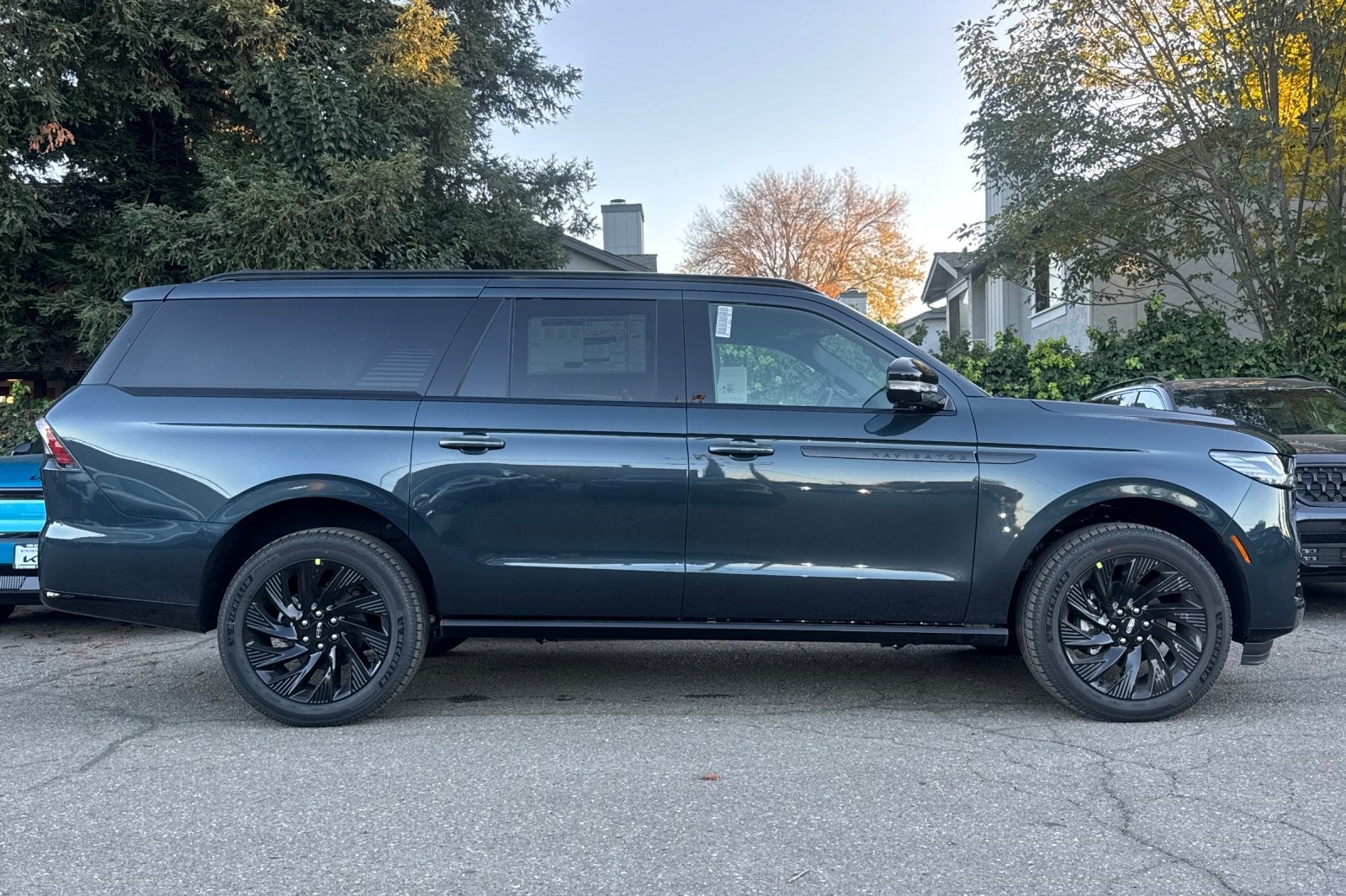 2025 Lincoln Navigator L Reserve