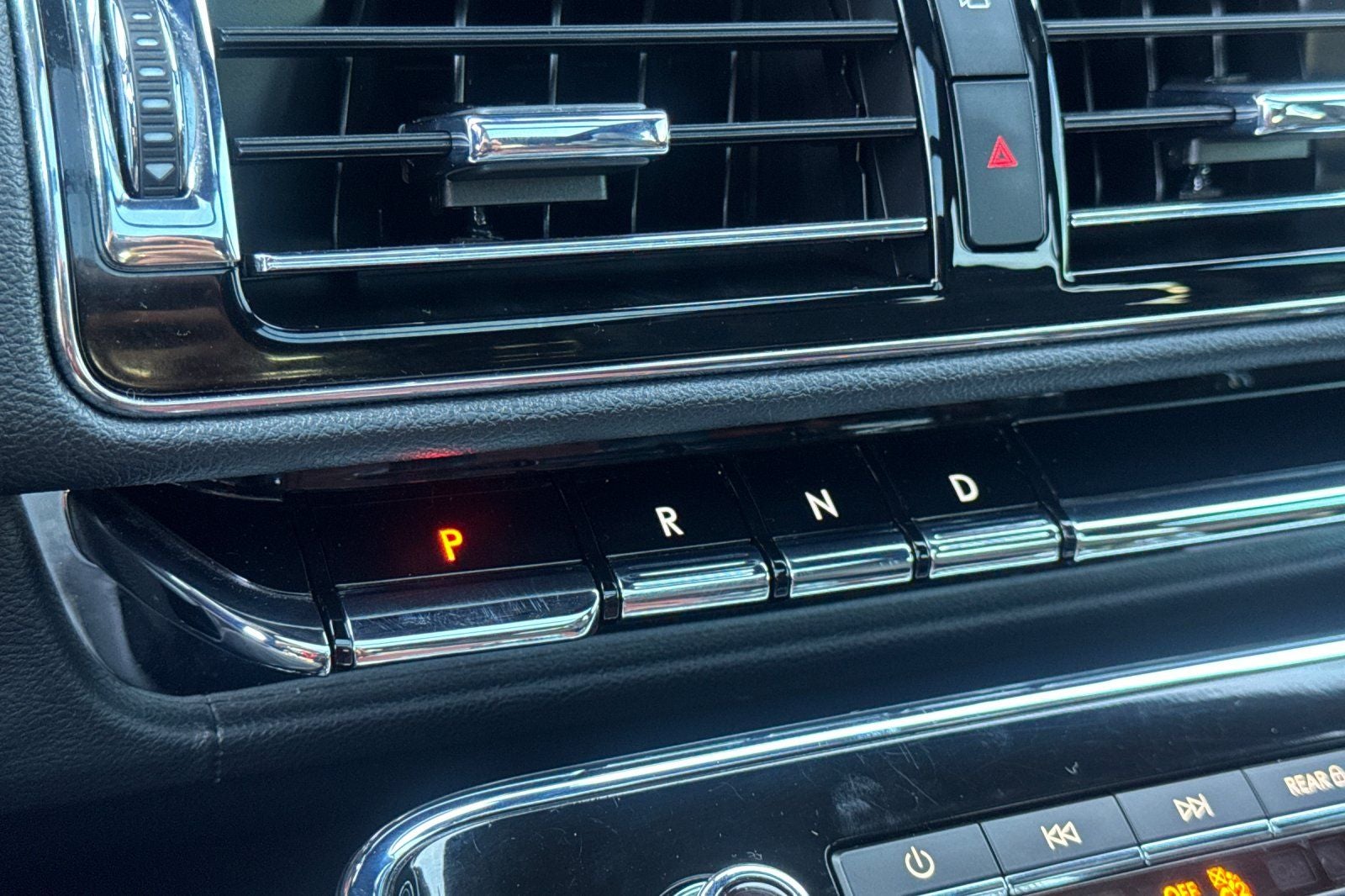 2023 Lincoln Navigator L Reserve