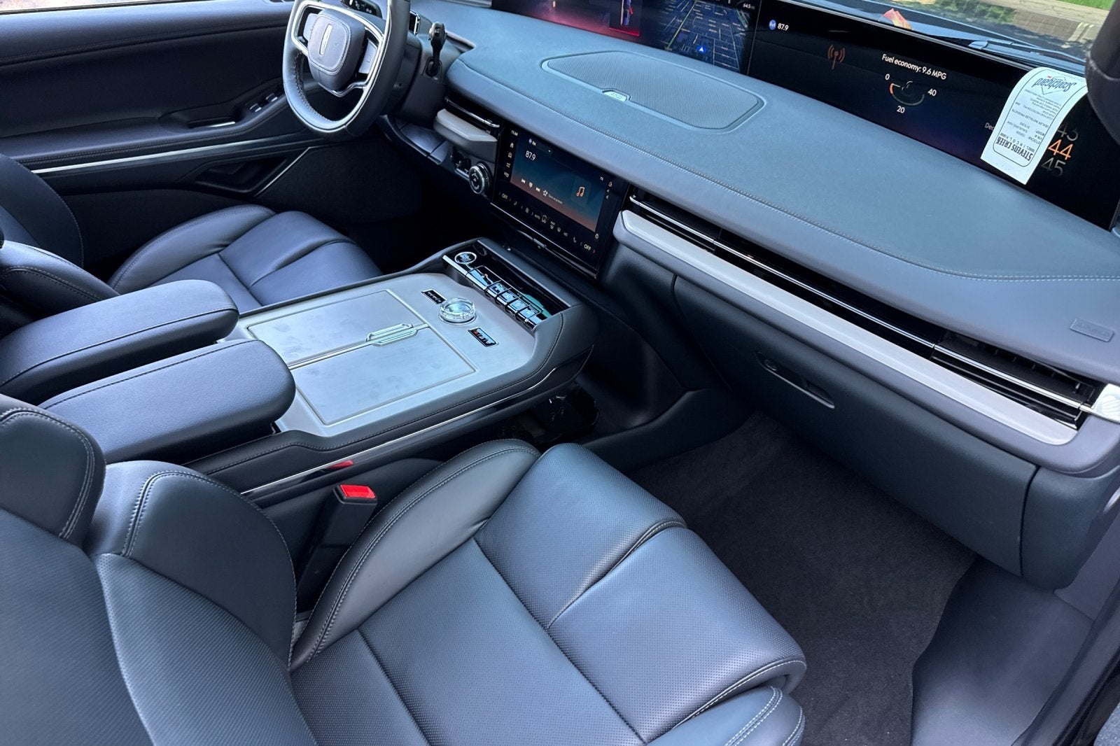 2025 Lincoln Navigator L Reserve