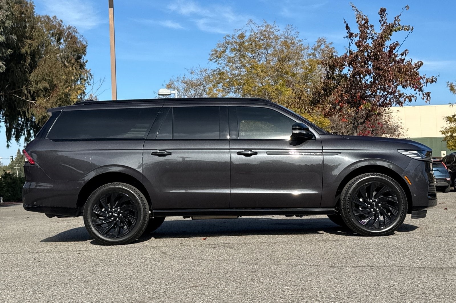 2025 Lincoln Navigator L Reserve