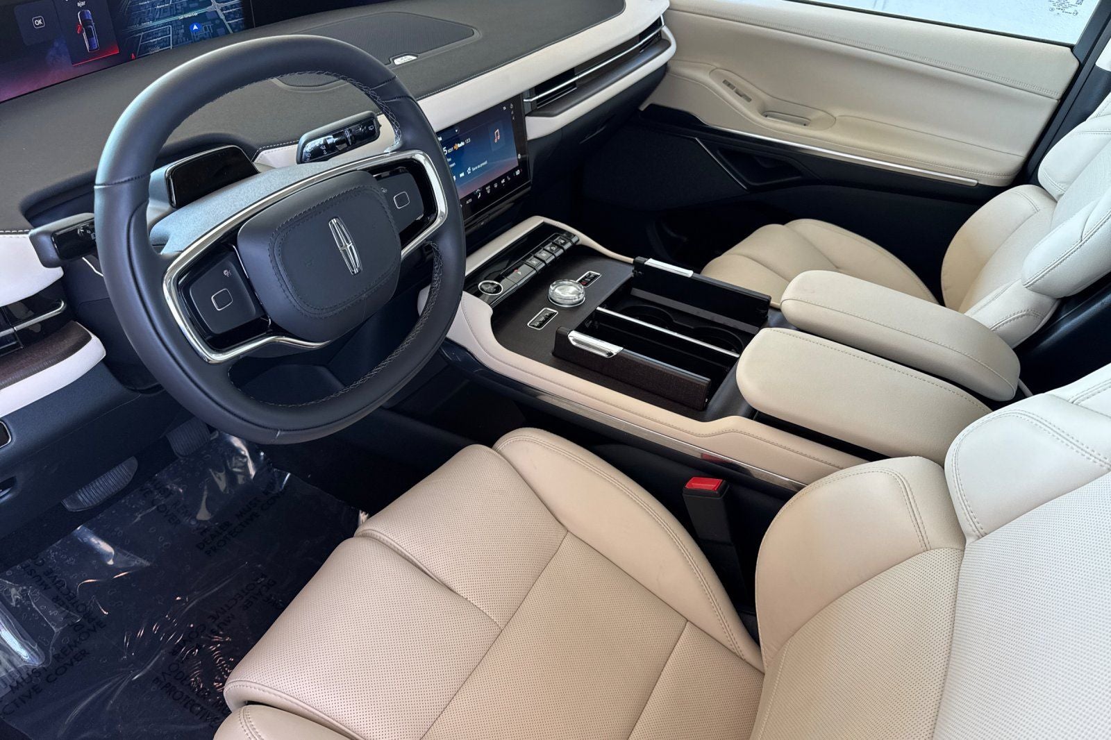 2027 Lincoln Navigator L Reserve