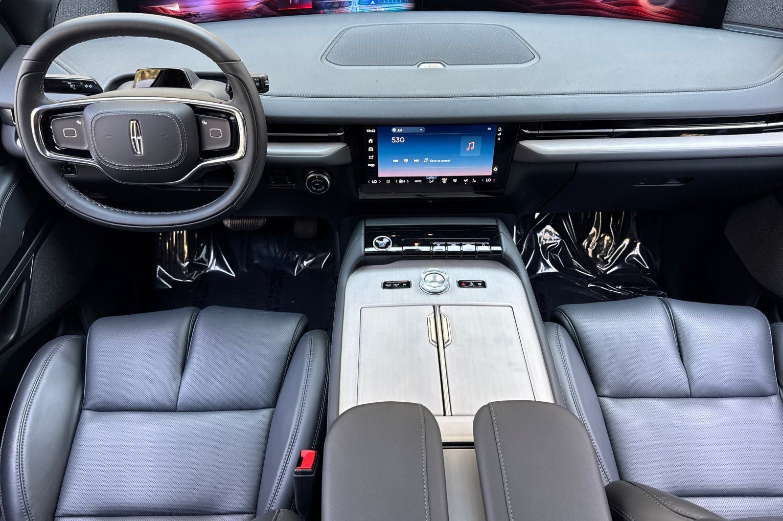 2027 Lincoln Navigator L Reserve