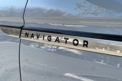 2025 Lincoln Navigator L Reserve Equipment Group 202A Reserve II