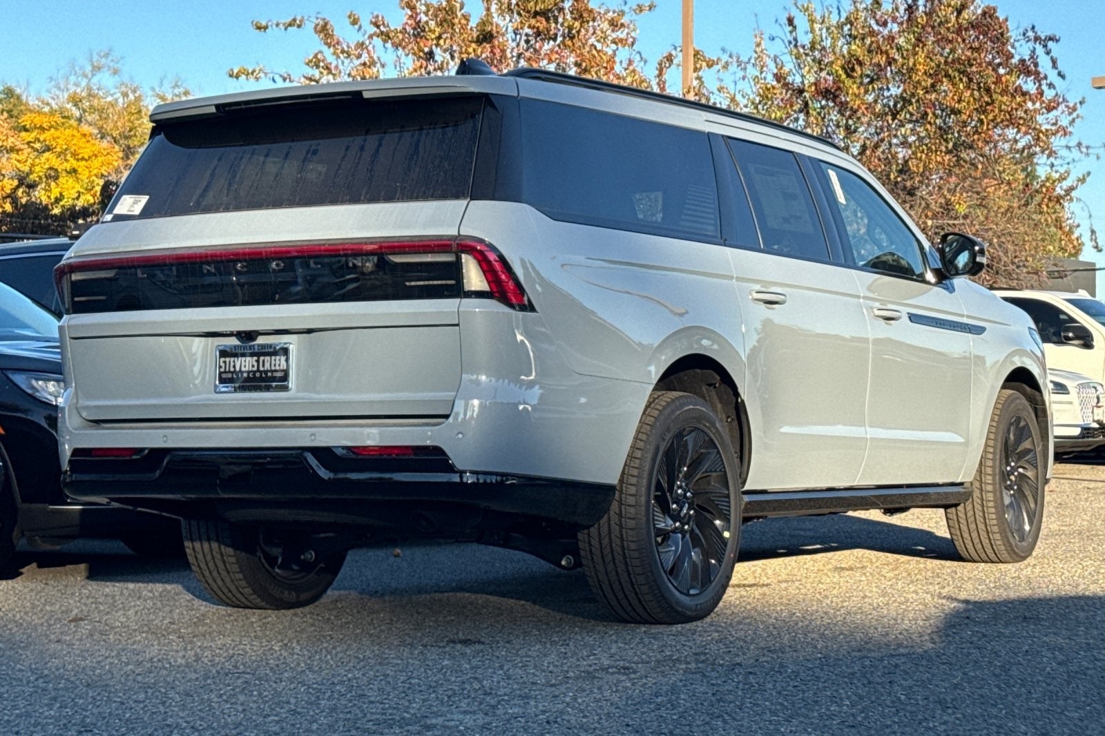 2025 Lincoln Navigator L Reserve