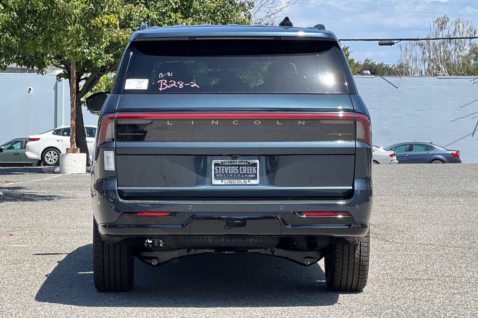 2026 Lincoln Navigator L Reserve