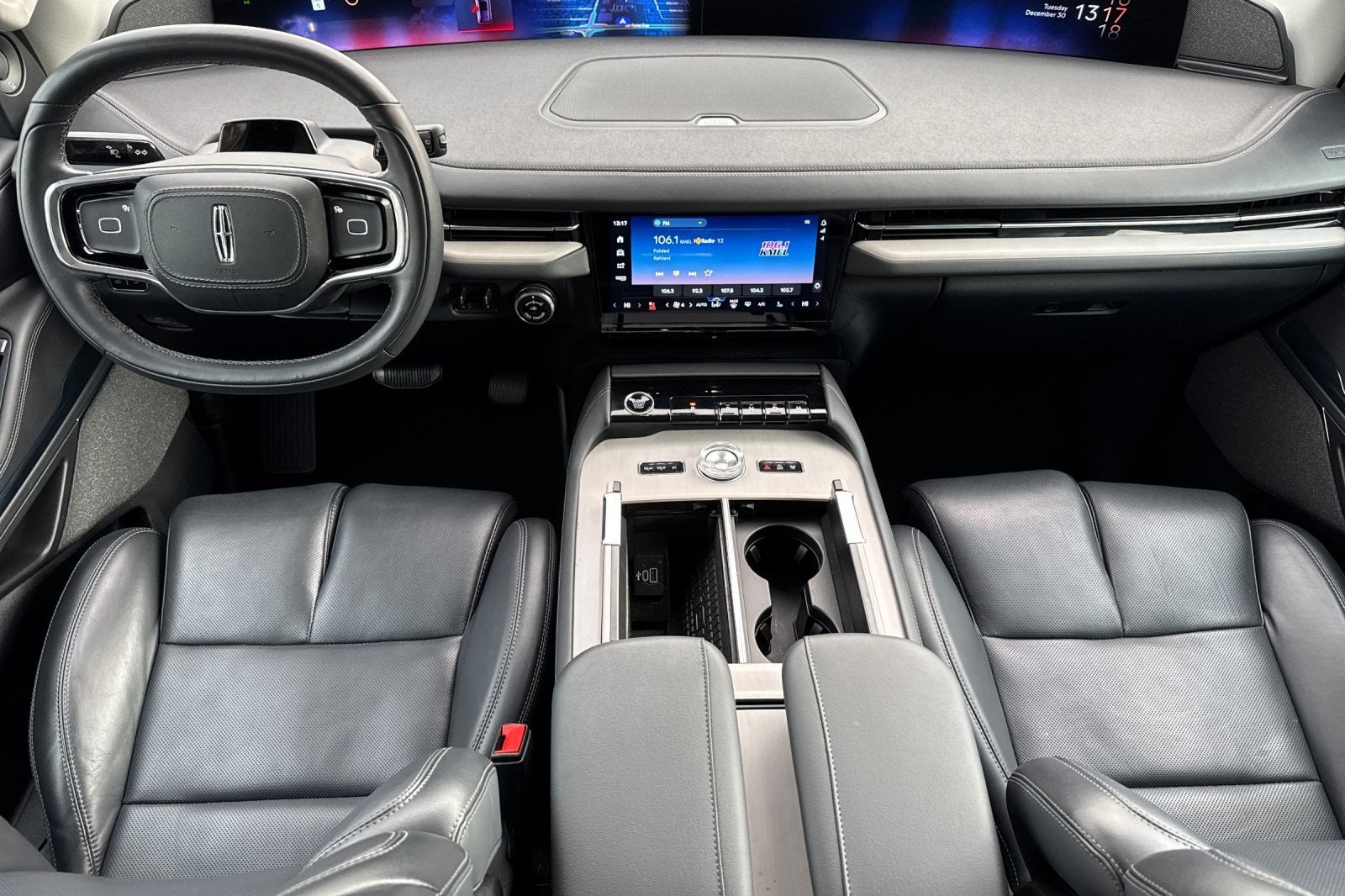 2025 Lincoln Navigator L Reserve Equipment Group 202A Reserve II