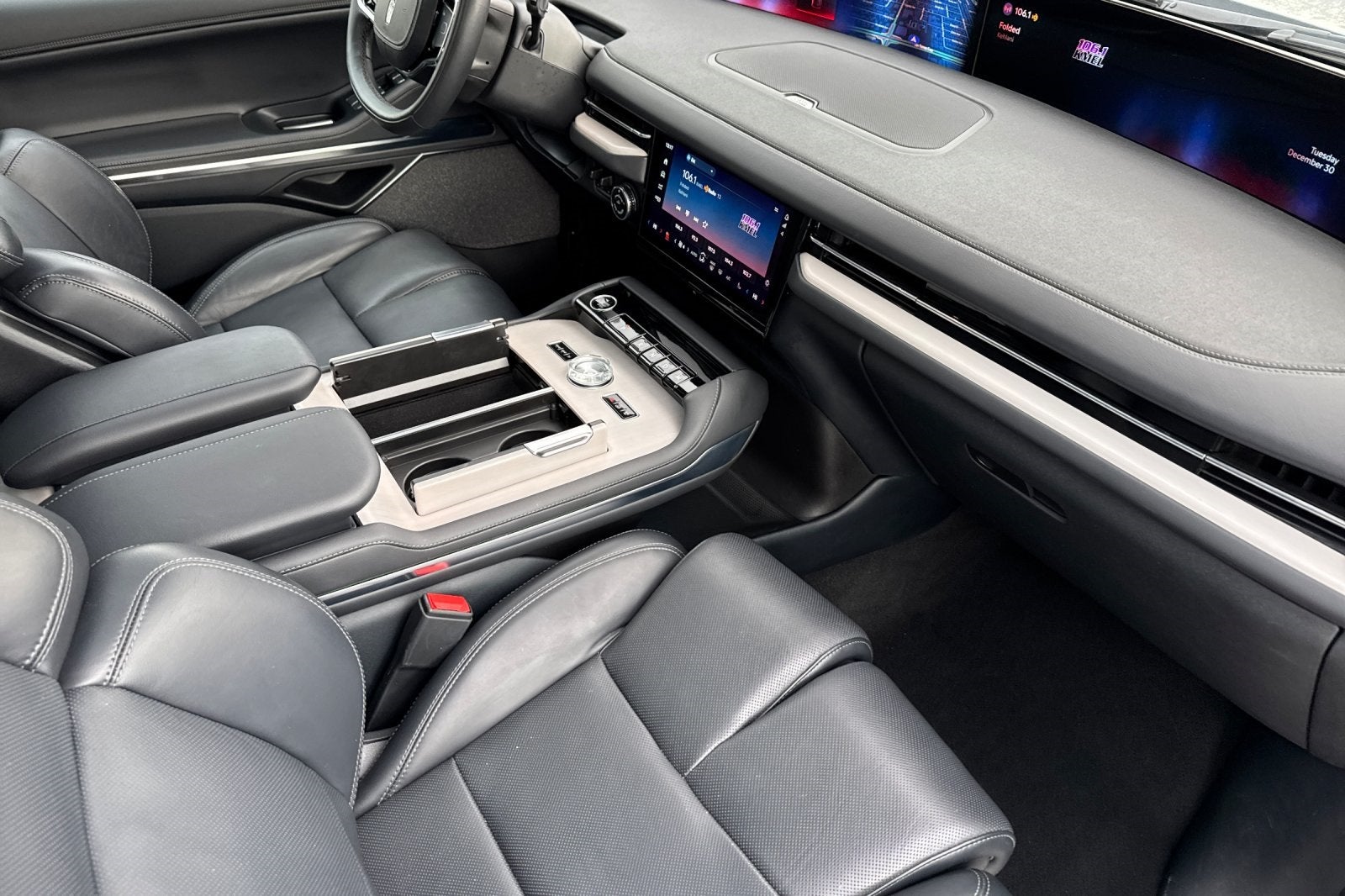 2025 Lincoln Navigator L Reserve Equipment Group 202A Reserve II