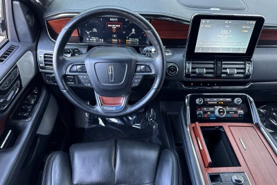 2021 Lincoln Navigator L Reserve Equipment Group 208A Reserve Monochromatic