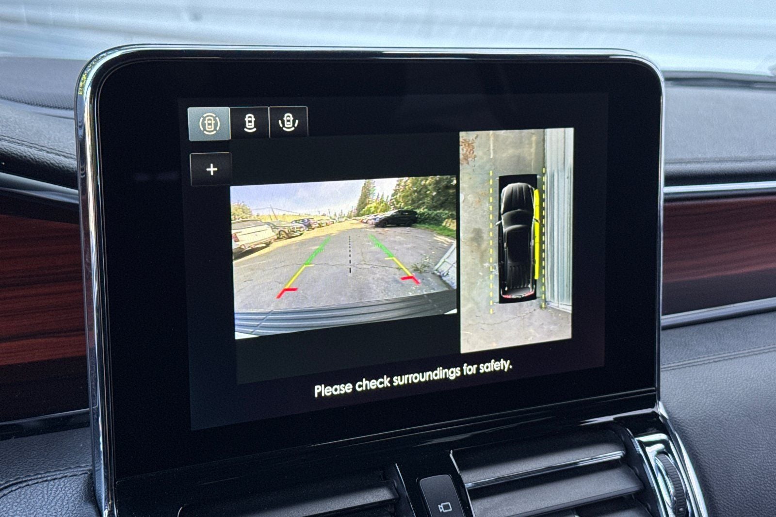 2021 Lincoln Navigator L Reserve Equipment Group 208A Reserve Monochromatic