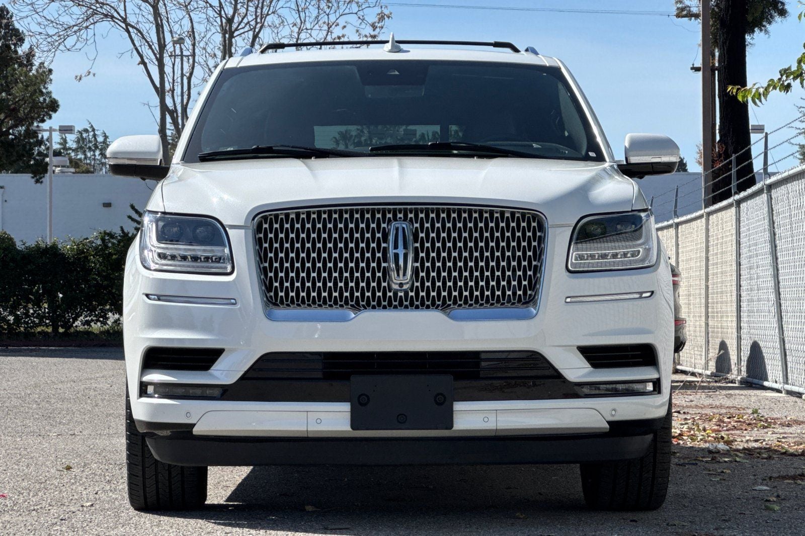 2021 Lincoln Navigator L Reserve Equipment Group 208A Reserve Monochromatic
