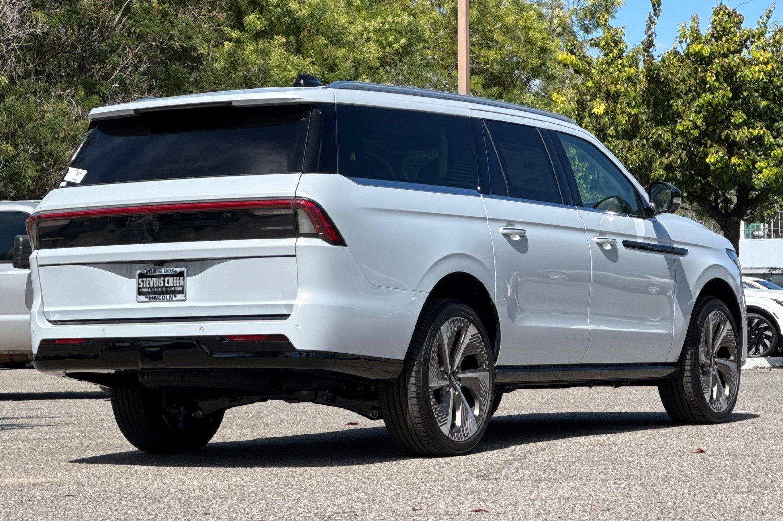 2026 Lincoln Navigator L Black Label