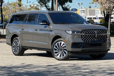2025 Lincoln Navigator L Black Label