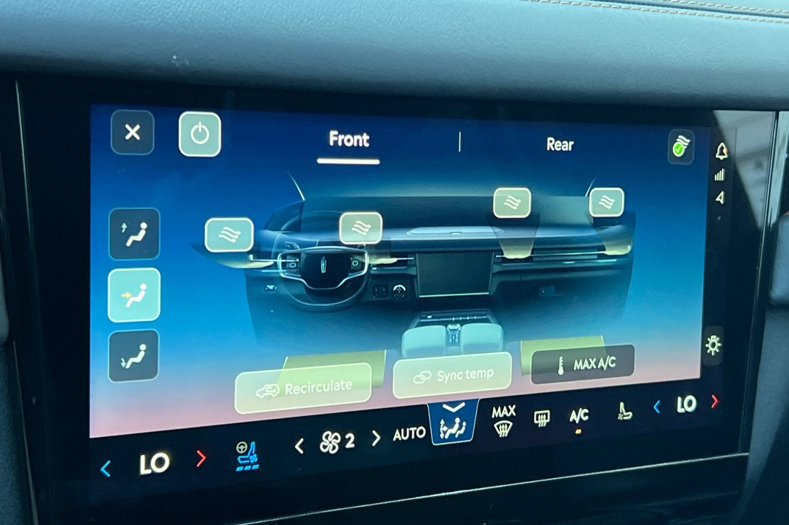 2025 Lincoln Navigator L Black Label