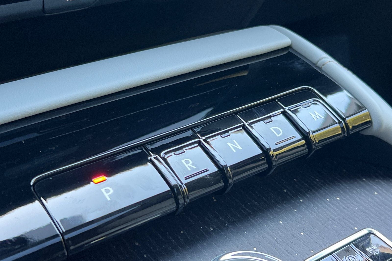 2027 Lincoln Navigator L Black Label