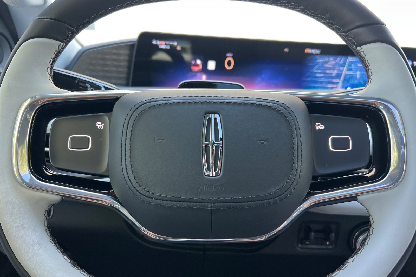 2027 Lincoln Navigator L Black Label