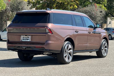 2027 Lincoln Navigator L Black Label