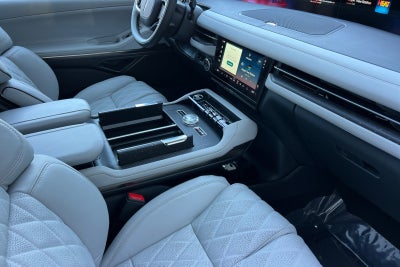 2026 Lincoln Navigator L Black Label