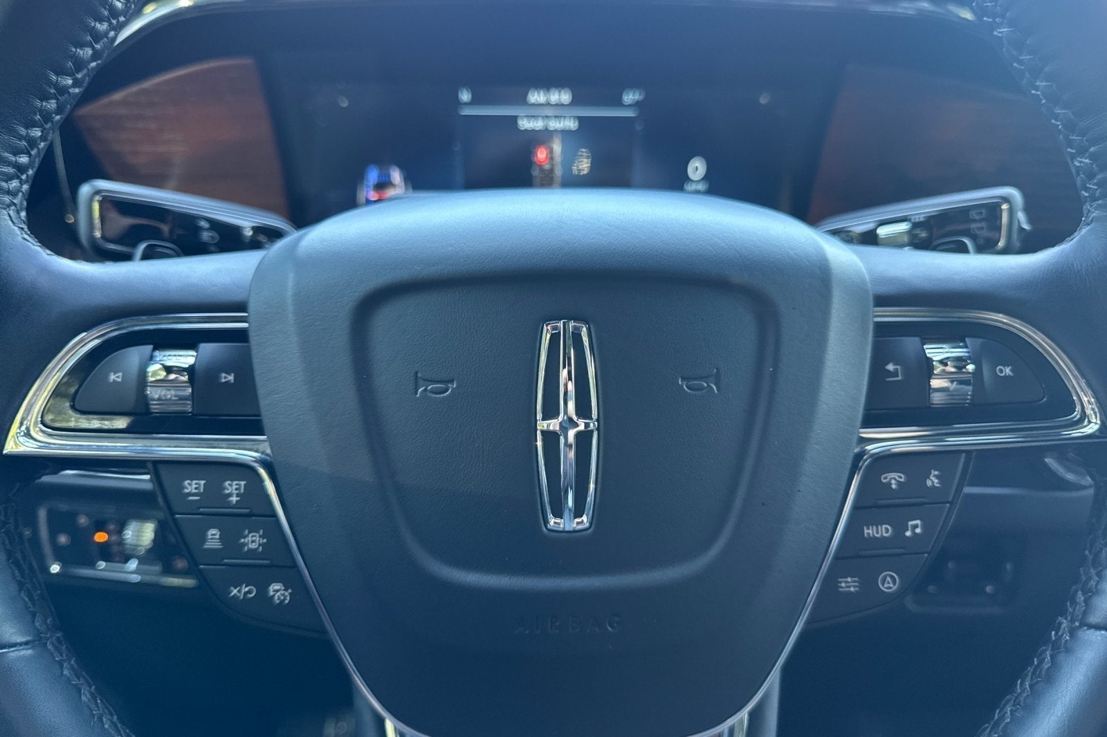 2022 Lincoln Navigator L L Black Label Equipment Group 800A Black Label